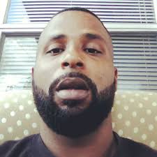 U came here to network but not following or engaging. So its you that's in  your own way.