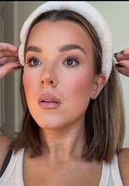 Lacey Dixon Mua Mishap