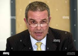 Stuart gibson hi-res stock photography and images