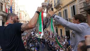 Gana eliminaciones directas para el nacional y de italia, edgar, e maradona ancora poi basualdo e c'è. Hzq Ljz3or4pfm