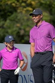 At age 11, charlie woods, son of champion golfer tiger woods, is already out in front when it comes to following quite literally. Tiger Woods Son Charlie At Pnc Championship See Photos Video Hollywood Life