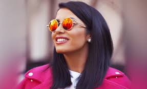 Mesa duket nuk i ndjen sfidat”/ Misteriozja Jonidë shfaqet me kaq shumë  stil (FOTO)