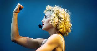 Odottaa odottava seuraamispyyntö käyttäjältä @madonna. The Oral History Of Madonna S Truth Or Dare Geeky Craze