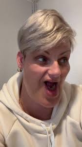 Donna Pearce 🏴󠁧󠁢󠁷󠁬󠁳󠁿 (@donnapearce0745)'s videos with original sound 