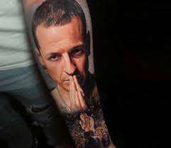 Chester charles bennington (* 20.märz 1976 in phoenix, arizona; Chester Bennington Tattoo By Paul Acker Post 29481