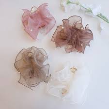 aria designer accessories｜大髮夾】仙氣飄飄透明感波浪珍珠直抓 ...