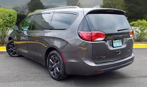 But factoring in the $7,500 federal ev tax credit that can apply, as well as possible additional incentives, it can cost less than an equivalent. Test Drive 2019 Chrysler Pacifica Hybrid Limited The Daily Drive Consumer Guide The Daily Drive Consumer Guide