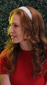 We are launching The Cutting Hedge with a very special Valentine’s Day  Special 🎉❤️ Such a gift to bring