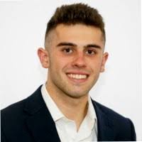 Alexandra Zeh's Instagram, Twitter & Facebook