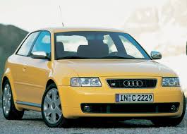 Foto 2000 Audi S3