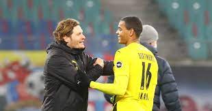 Edin terzić folgt bei borussia dortmund auf lucien favre. Bundesliga So Macht Edin Terzic Den Bvb Wieder Zum Spitzenteam