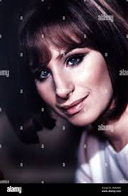 BARBRA STREISAND in ON A CLEAR DAY YOU CAN SEE FOREVER (1970), directed by  VINCENTE MINNELLI. Credit: PARAMOUNT PICTURES