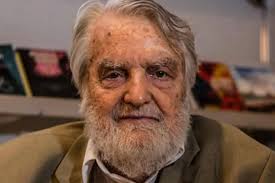 Van a la justicia por un busto de Bayer