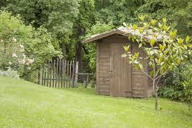 Benötigt ein gartenhaus ein fundament? Gartenhaus Am Hang Darauf Sollten Sie Beim Bau Achten