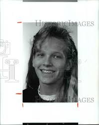 Press Photo Anna Hannemann of Fairview Basketball