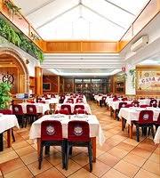 Según distintas versiones, el nombre de la carihuela puede traducirse como aldea de pescadores. The 10 Best Restaurants Near La Carihuela In Torremolinos Costa Del Sol Tripadvisor