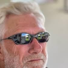 Today I will be doing my first motorbike service myself, any suggestions?  For the spark plugs I have already seen that it will not be easy , does  anyone have any video