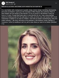 Elizabeth Botkin's Instagram, Twitter & Facebook