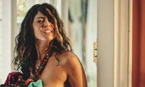 Após sucesso com cenas de nu, Carol Castro comenta estreia: Entrega -  Jornal O Globo