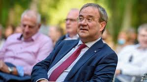 He was from 2005 to 2010 in the cabinet rüttgers minister for intergenerational affairs, family, women and integration. Germany S Conservative Cdu Picks Coal Industry Supporter Armin Laschet As Leader