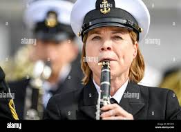 Senior chief petty officer hi-res stock photography and images