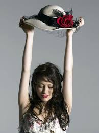 The former disney star said tuesday that she was finally ready to show the. Hilary Duff Photoshoot By Leslie Kee For Best Of Hilary Duff Album 2008 Hilary Duff The Duff Hilary Duff Photoshoot