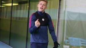 Kevin de bruyne nutmegs zinchenko and kyle walker takes part as man city first team train in houston on day one of the. Manchester City S Oleksandr Zinchenko I Trained On The Streets Of Moscow Asharq Al Awsat