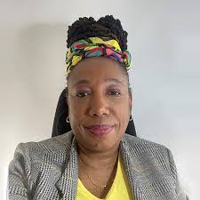 Barbara Nottage's Instagram, Twitter & Facebook