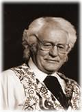 Welcome to the Robert Bly Web Site
