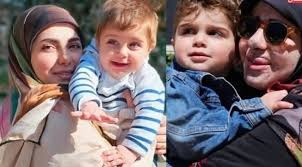 يا هاني.. يا روح ماما، يا نبضها اللي باقي رغم كل شي راح... بتعرف يا حبيبي،  ماما ما عاد تقدر تشوفك... ما عاد تقدر تشوف عيونك اللي كانت تتأمّلها  بالساعات، ولا ضحكتك