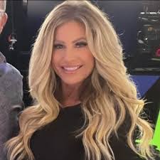 Kirstin Delgado's Instagram, Twitter & Facebook