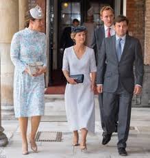 Die fotos wurden von seiner mutter, herzogin kate, geschossen. 86 Prince Louis Of England Ideas In 2021 Prince William And Kate Prince Princess Charlotte