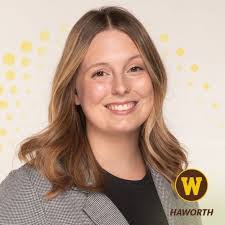 Julie Dalrymple's Instagram, Twitter & Facebook