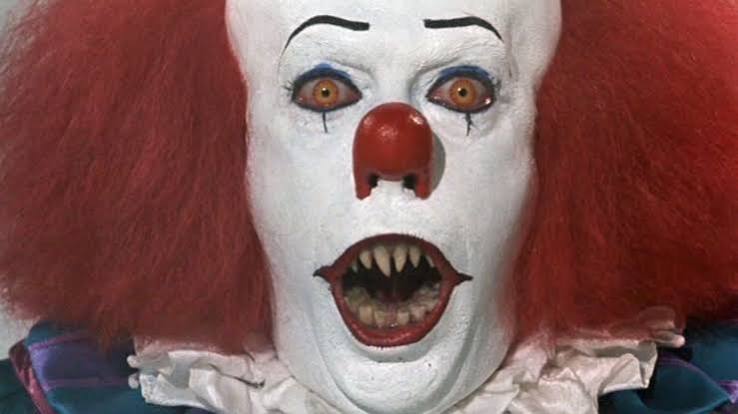 It': First Look at Bill Skarsgård as Pennywise the Clown