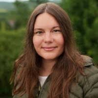 Kathy Gerard's Instagram, Twitter & Facebook