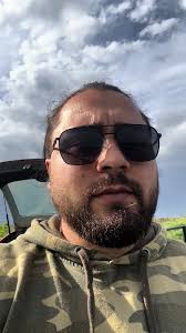 Da-ti repost sa vada Selly ca il alcultam pe balta 🍿🍿@selly @70WER @Ionut  BDA