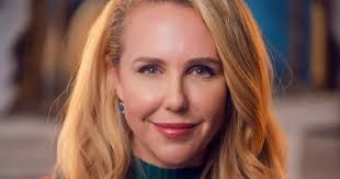 Holly Randall: 5 Things You Need To Know To Create A Very Successful  Podcast