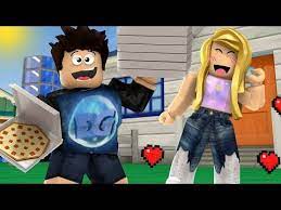 Poteletubbie on twitter yo estoy en tu grupo de roblox. Le Reparto Pizza A Chicas Guapas En Roblox Roblox Work At A Pizza Place Degoboom Youtube
