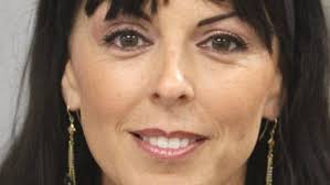 Boca Raton woman aims 'Can't Tell' message at young victims of bullying