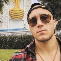 David Wagland's Instagram, Twitter & Facebook