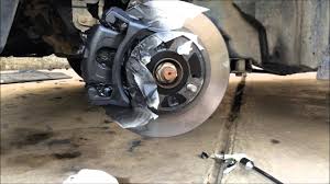 How To Paint Brake Calipers At Home Kaliper Boyama Youtube