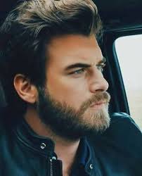 hotboys O bom de namorar saci é que se ele te der um pé na bunda quem leva  o tombo é ele.