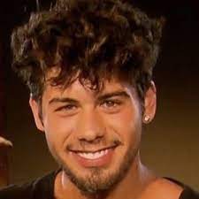 Quer saber você pra mim não passou de um tempo perdido fez o que fez não teve dó e acabou comigo uma dor que vai levar. Ze Felipe Bio Family Trivia Famous Birthdays