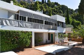 When seen from the water one can easily link it with the marine landscape due to its shape and colour, and even imagine it as a stranded ship. Eileen Gray S Villa E 1027 The Wood House
