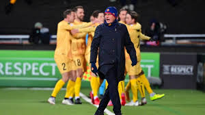 Uefa.com ist die offizielle website der uefa, der union der europäischen fußballverbände, dem dachverband des fußballs in europa. Bodo Glimt Roma 6 1 Mourinho S Gelorossi Disaster A Humiliation And Is Now Second In Group C Standings