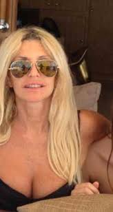 La conduttrice sportiva paola ferrari ha voluto entrare di diritto nella rosa delle donne della televisione e dello spettacolo italiano che si sono mostrate volontariamente senza trucco. Paola Ferrari Eccomi Senza Trucco E Senza Inganno Gossip