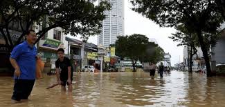 Penang, kedah and perak were left reeling as floods following continuous heavy rain since friday caused havoc in parts of the three states. States Affected By Disasters Will Always Be Helped By Federal Govt Najib