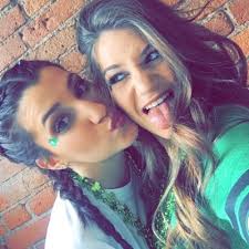 Sally Goldstein (@sallygoldsteinn)