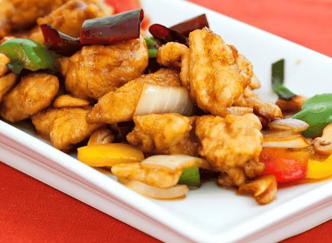 Chicken with Cashew Nuts