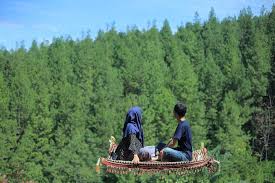 Banyak objek wisata bisa ditemui di indonesia. Mat Drat Tempat Menarik Di Bandung
